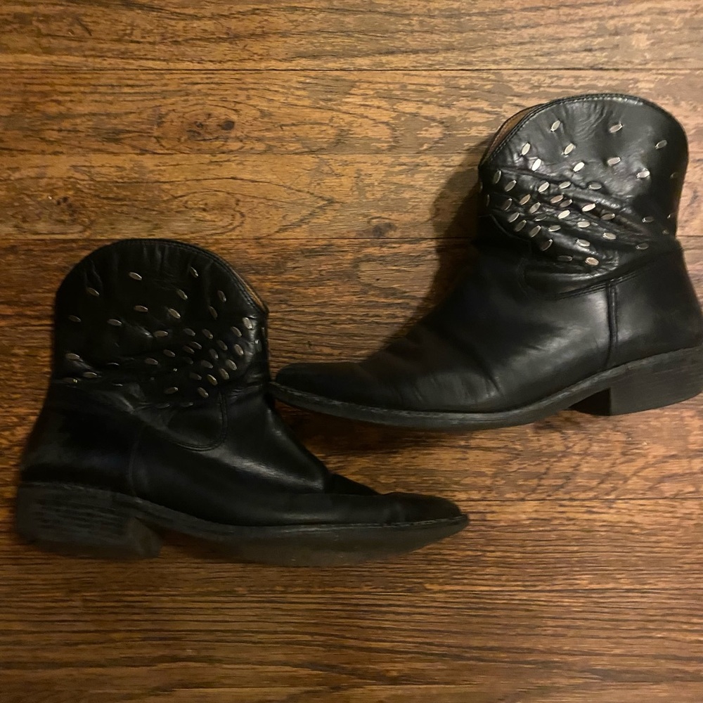 Nine West Lightly Worn, Ankle Blk Cowboy Boots 7.5